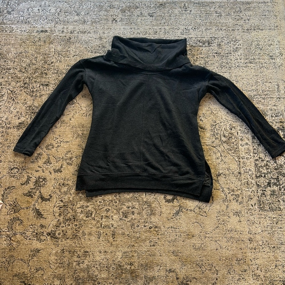 Marc New York turtle neck